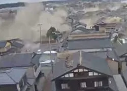 Tremores derrubaram edifícios, destruíram rodovias e geraram tsunamis na costa Oeste japonesa