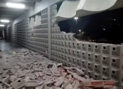 Muro de ginásio da Escola de Educação Física da UFRJ  desabou