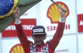 30 anos sem Senna: trajetória do tricampeão mundial ficou marcada no coração dos brasileiros