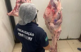 Açougue com carnes impróprias para consumo é interditado no Rio