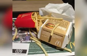 Alimentos contaminados no McDonald's causam morte em cliente nos Estados Unidos