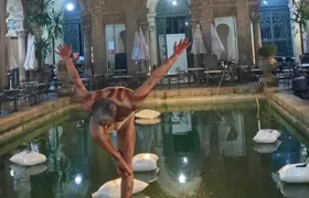 Bailarino de SG protagoniza instalação artística no Parque Lage