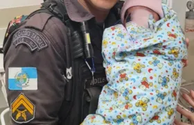 Bebê é resgatada após ser encontrada dentro de lixeira em Teresópolis
