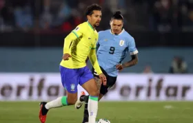 Brasil enfrenta Uruguai em busca de vaga nas semifinais