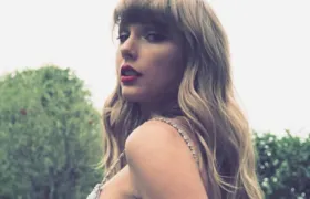 Cantora americana Taylor Swift adia show deste sábado (18)