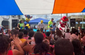 Caravana de Arte e Lazer leva diversão para crianças no Miriambi