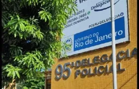 Casal é preso e filho apreendido por tráfico de drogas no Sul Fluminense