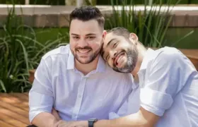 Casal homossexual denuncia empresa que se negou a fazer os convites de casamento
