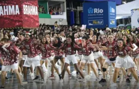Coreógrafo mais jovem do Carnaval do Rio é de São Gonçalo; conheça!