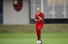 Crise? Flamengo empata com Vasco e agrava situação no Brasileirão