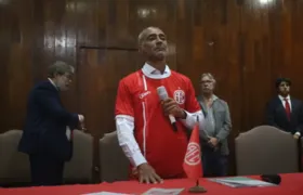 Romário faz "exigência" inusitada para os jogadores do America-RJ