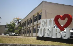 Desocupada: Alunos deixam campus da UERJ em São Gonçalo de forma voluntária