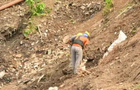 Estrada no Largo da Batalha recebe obra de contenção de encostas