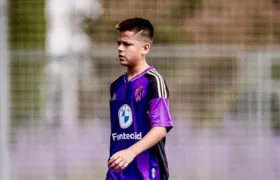 Flamengo tenta contratar adolescente brasileiro de time espanhol