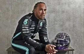 Fórmula 1: Lewis Hamilton deixa Mercedes e acerta com Ferrari