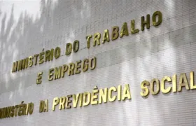 Governo propõe a servidores aumento em auxílios, sem reajuste salarial