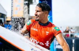 Italo Ferreira vence final brasileira e é campeão da etapa de Saquarema da WSL