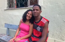 Jovem de 18 anos descobre gravidez de quíntuplos e passa mal durante ultrassom