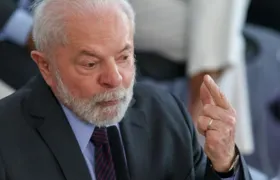 Lula comenta desistência de Joe Biden: "respeito muito"