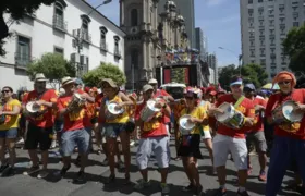 Monobloco encerra o Carnaval do Rio com novidades