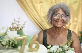 Moradora do Mutondo que ficou mais de 50 dias internada faz 'festão' para celebrar saúde