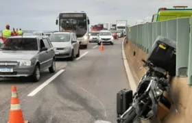 Motociclista morre após acidente na Ponte Rio-Niterói; vídeo