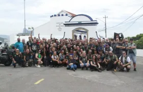 Motociclistas do 'Bodes do Asfalto' se reúnem para passeio em Niterói