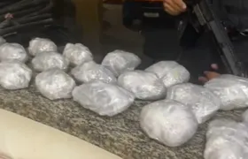 Motorista de Niterói é preso com carga de drogas em Piraí