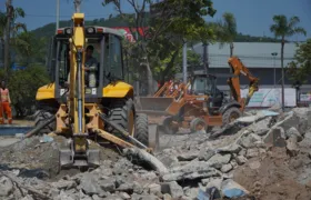 Obras de revitalização avançam na Praça do Colubandê