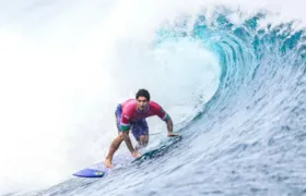 Olimpíadas: Provas de surfe são adiadas por conta das condições do mar