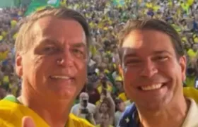PF encontra gravação de reunião entre Bolsonaro e Ramagem para blindar Flávio