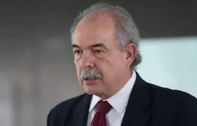 PF investiga invasão do apartamento de Aloizio Mercadante, presidente do BNDES, no Rio