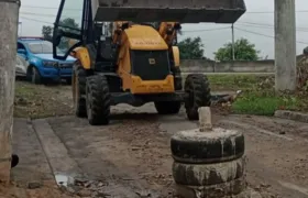 PM retira 16 toneladas em barricadas no Jardim Catarina