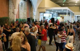 Partage Shopping oferece baile de dança de salão dedicado à terceira idade