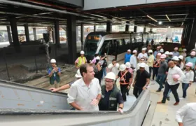 Prefeitura faz primeira viagem-teste do VLT ao Terminal Intermodal Gentileza