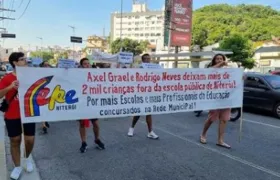 Profissionais de Educação de Niterói anunciam greve de 72h