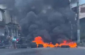 Protesto contra falta de energia fecha acesso ao Morro do Castro; vídeo