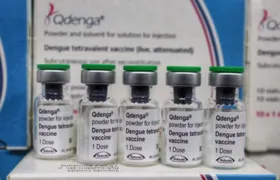 Saúde amplia faixa etária para vacina da dengue em doses com vencimento próximo