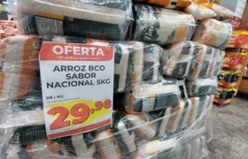 Supermercado limita a compra de arroz em São Gonçalo