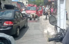 Suspeito é morto durante tentativa de roubo de carga em Niterói