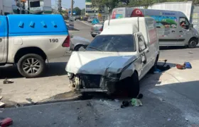 Suspeito morre e idosa é atropelada após assalto na Baixada