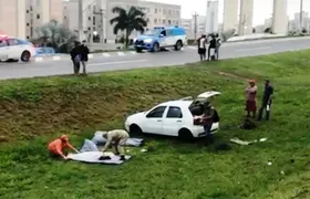 Tiroteio em Macaé deixa dois mortos em carro de aplicativo