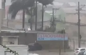 Três operários morrem por queda de muro, após temporal com forte ventania no Rio