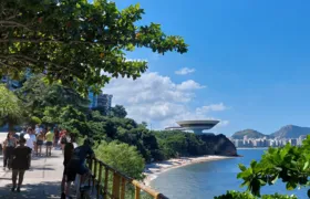 Um verão em pleno outono! Comerciantes comemoram as altas temperaturas em Niterói