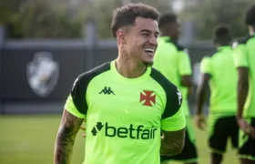 Vasco pode ter estreia de Coutinho contra Atlético MG