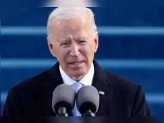 Joe Biden anuncia desistência de candidatura à reeleição