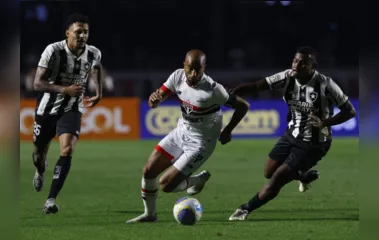 Botafogo mantém liderança em jogo contra o São Paulo no Morumbis