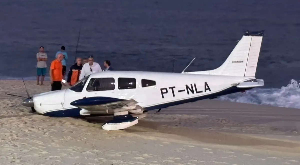 Câmera flagra pouso de emergência de monomotor na Praia de Itaipuaçu | O  São Gonçalo