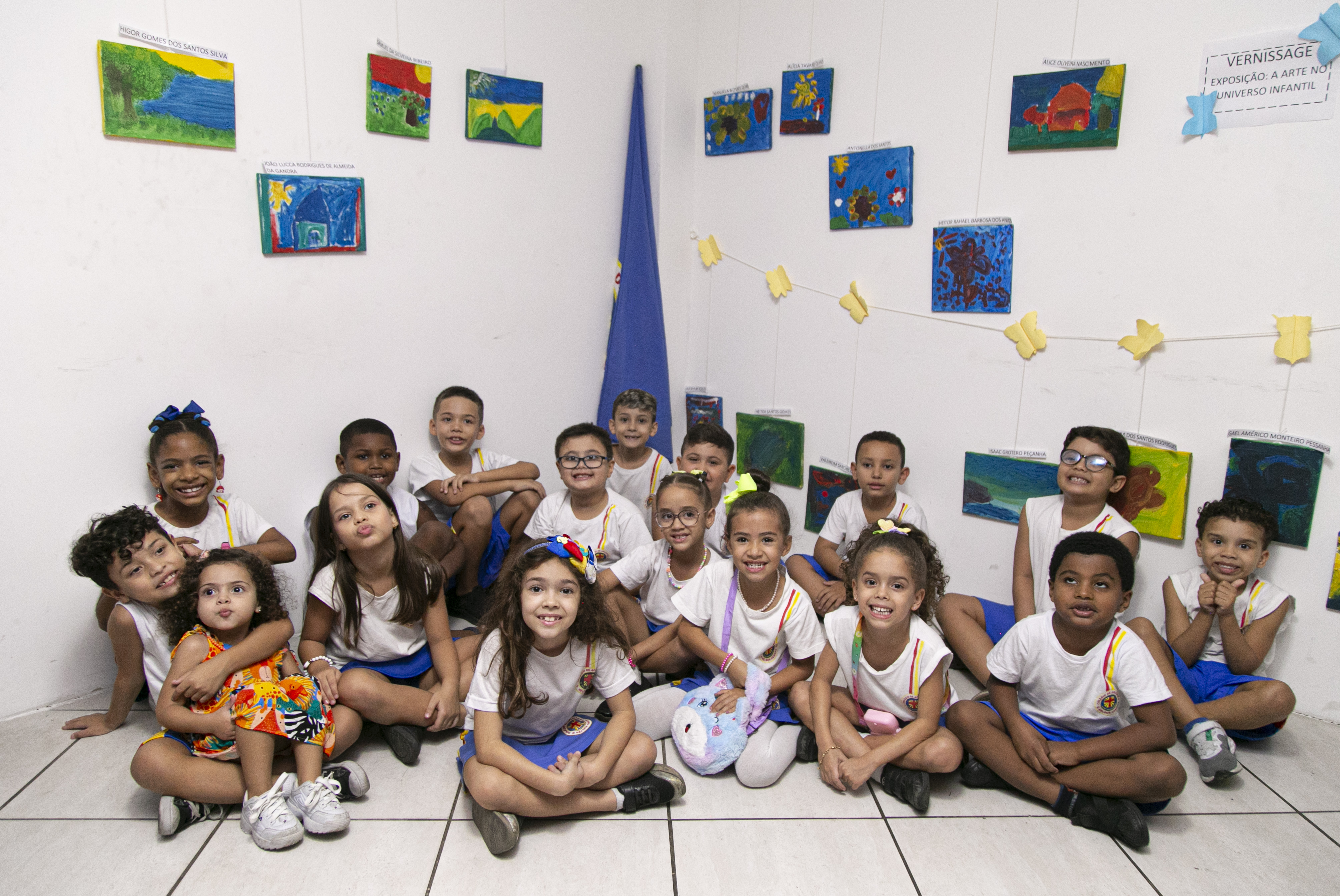 Exposição "A Arte no Universo Infantil", do Colégio Dom Helder Câmara ...