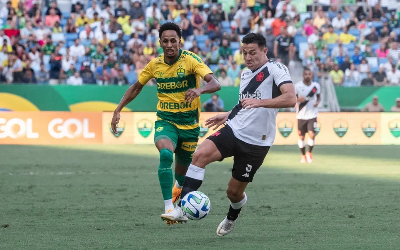 Vasco vence o Cuiabá na Arena Pantanal pelo Brasileirão